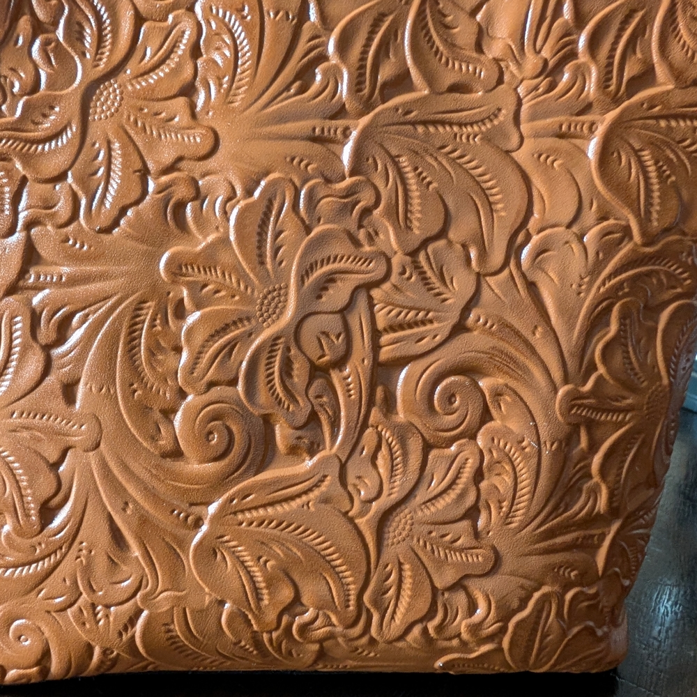 Patricia Nash Tan Embossed Floral Leather Crossbody - Picture 2 of 7